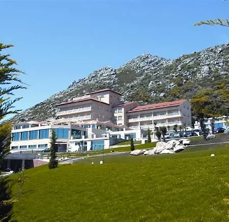 塔拉索艾尔郎缇克酒店 4* As Marinas